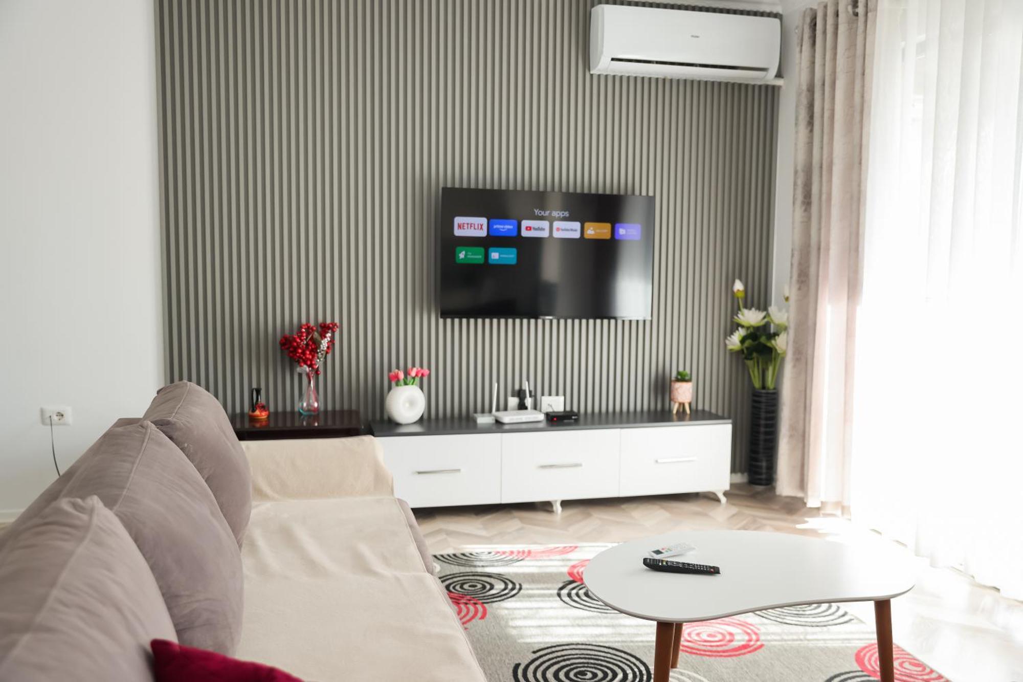 Family Apartment Tirana Exterior photo